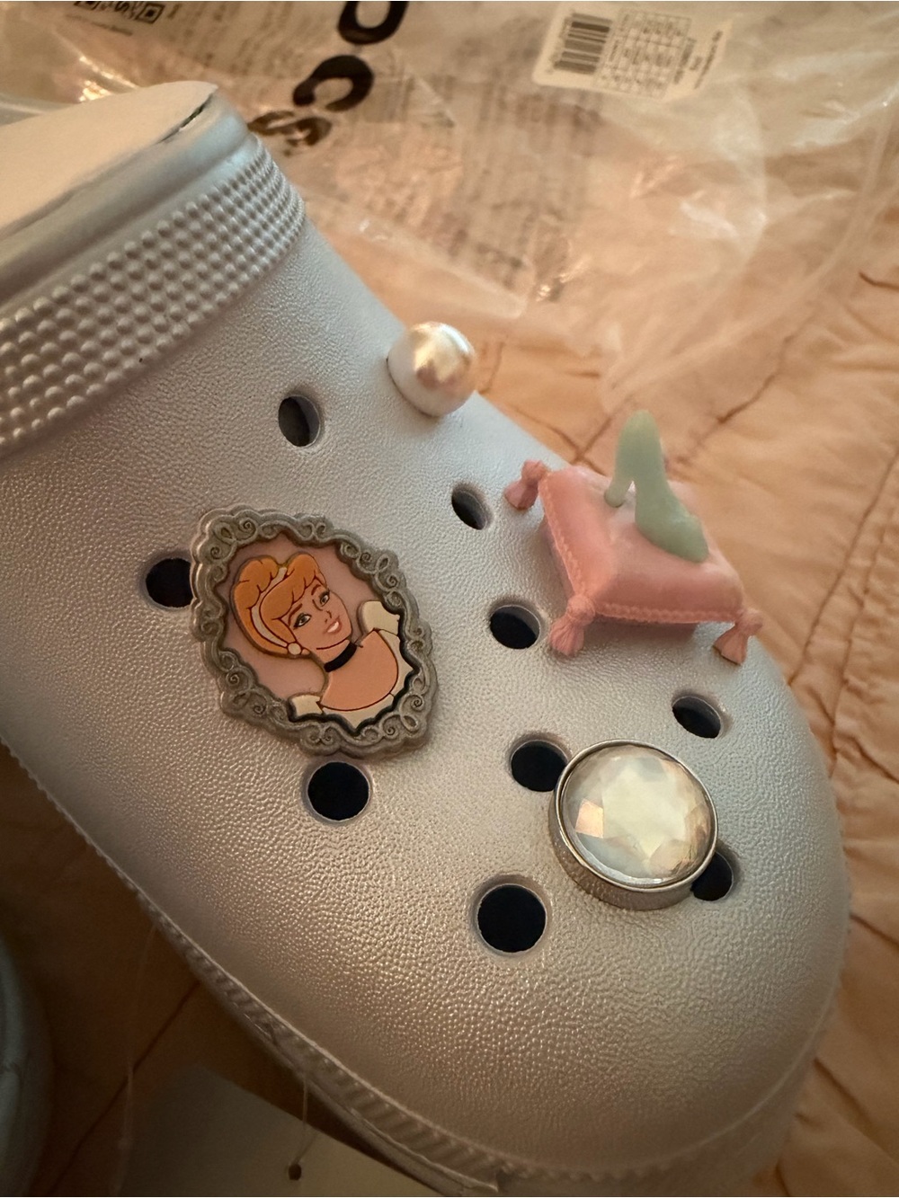 Cinderella Platform Clogs by Crocs (M5/W7) - Picture 5 of 8